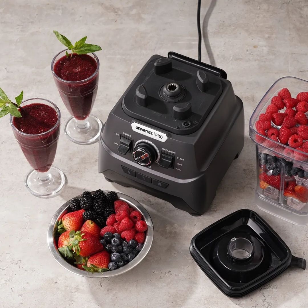 Licuadora Profesional 1200W Universal Pro con Vaso Tritan 2.3 L
